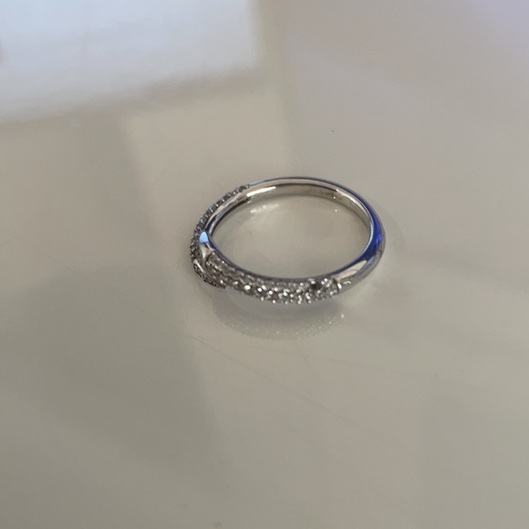 Silver ring - Picture 4 of 5